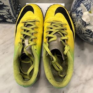 Nike Mercurial Vapor Soccer Cleats Size 3.5Y